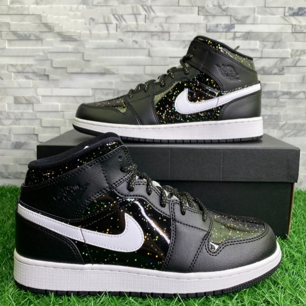 AIR JORDAN 1 MID SE "BLACK GLITTER" WOMEN'S US SIZE 8.5 BRAND NEW IN BOX